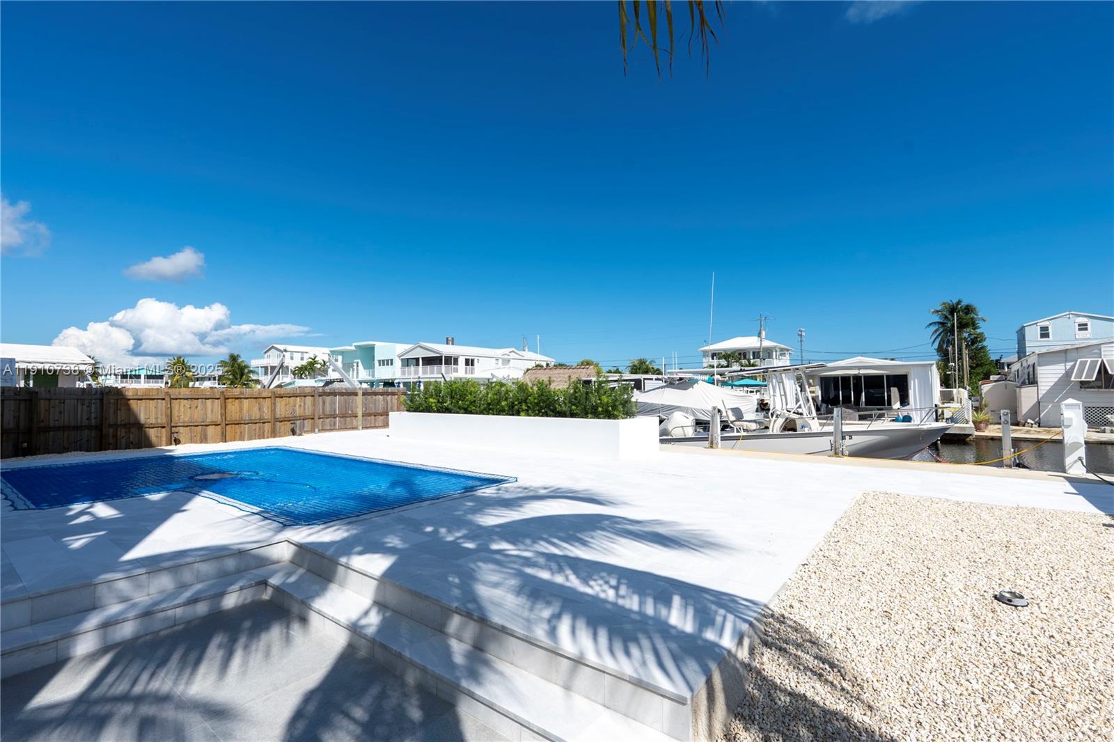 167 Long Key Road Key Largo, FL 33037 - Photo 5 of 26 Gallery Image 5
