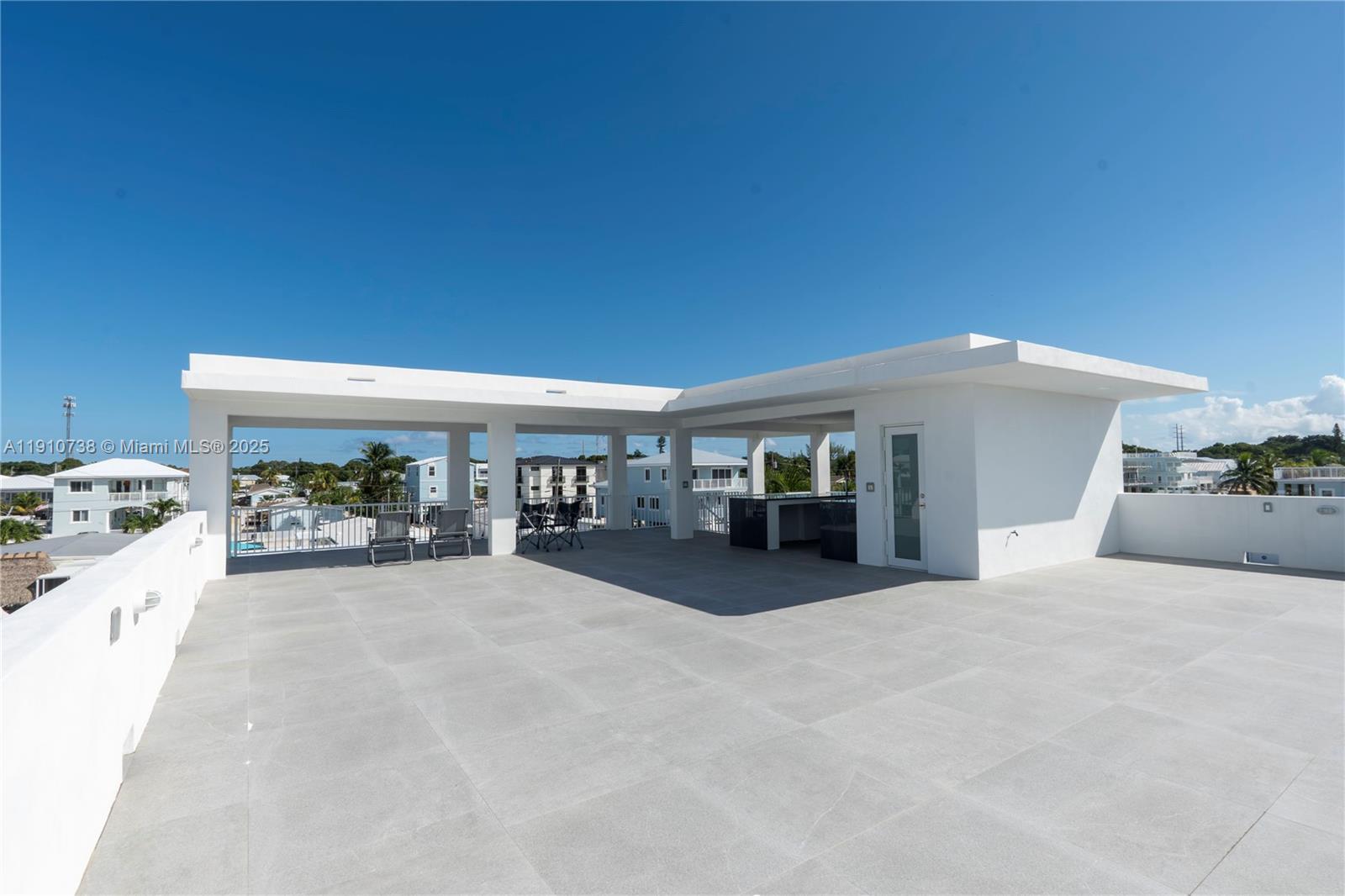 167 Long Key Road Key Largo, FL 33037 - Photo 7 of 26 Gallery Image 7