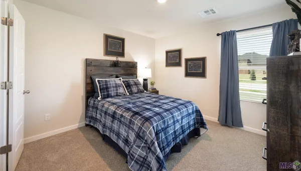 $287,900 | 15527 Rocco Drive, Baker, LA 70714