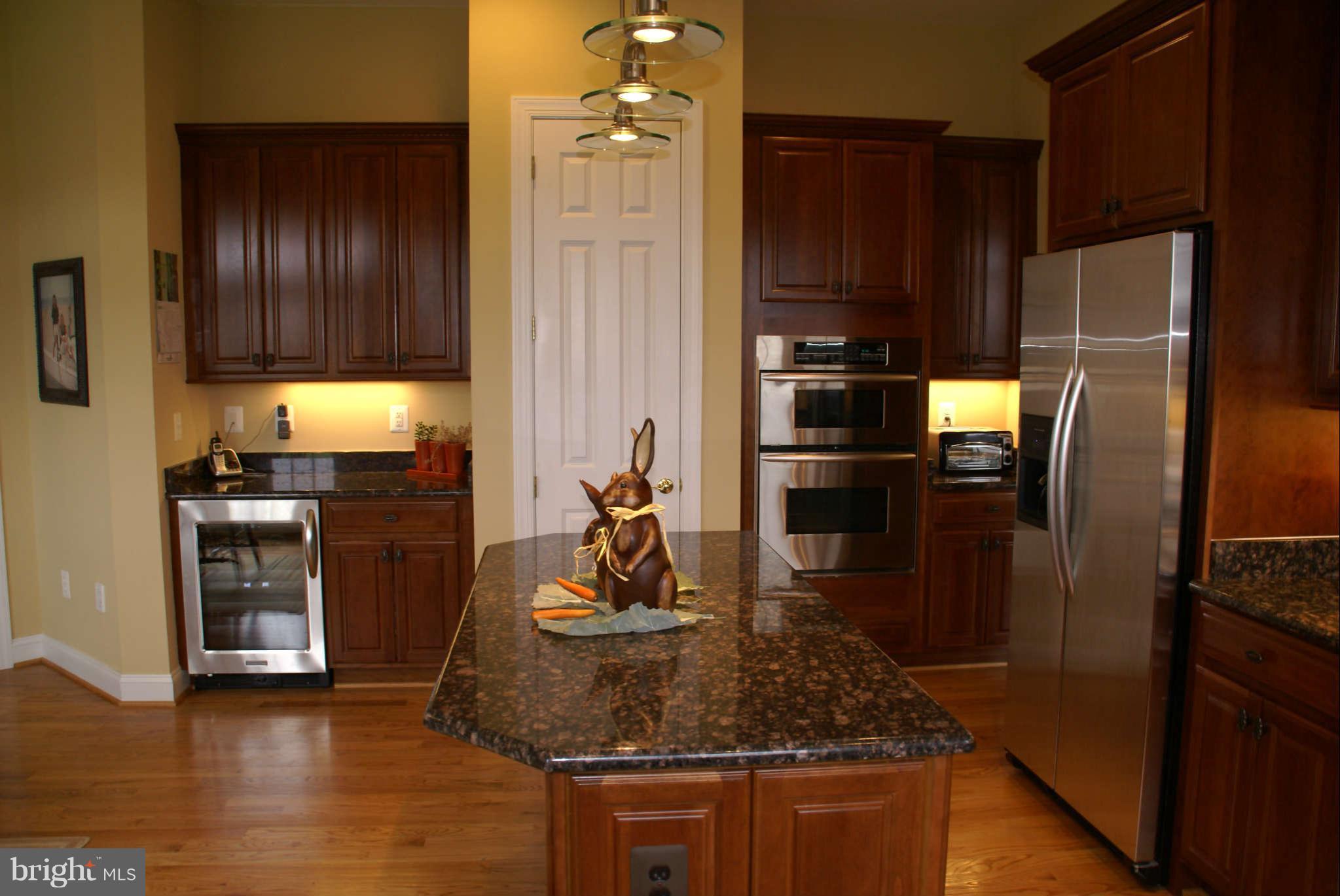 36777 Paxson Road Purcellville, VA 20132 - Photo 8 of 24 Kitchen