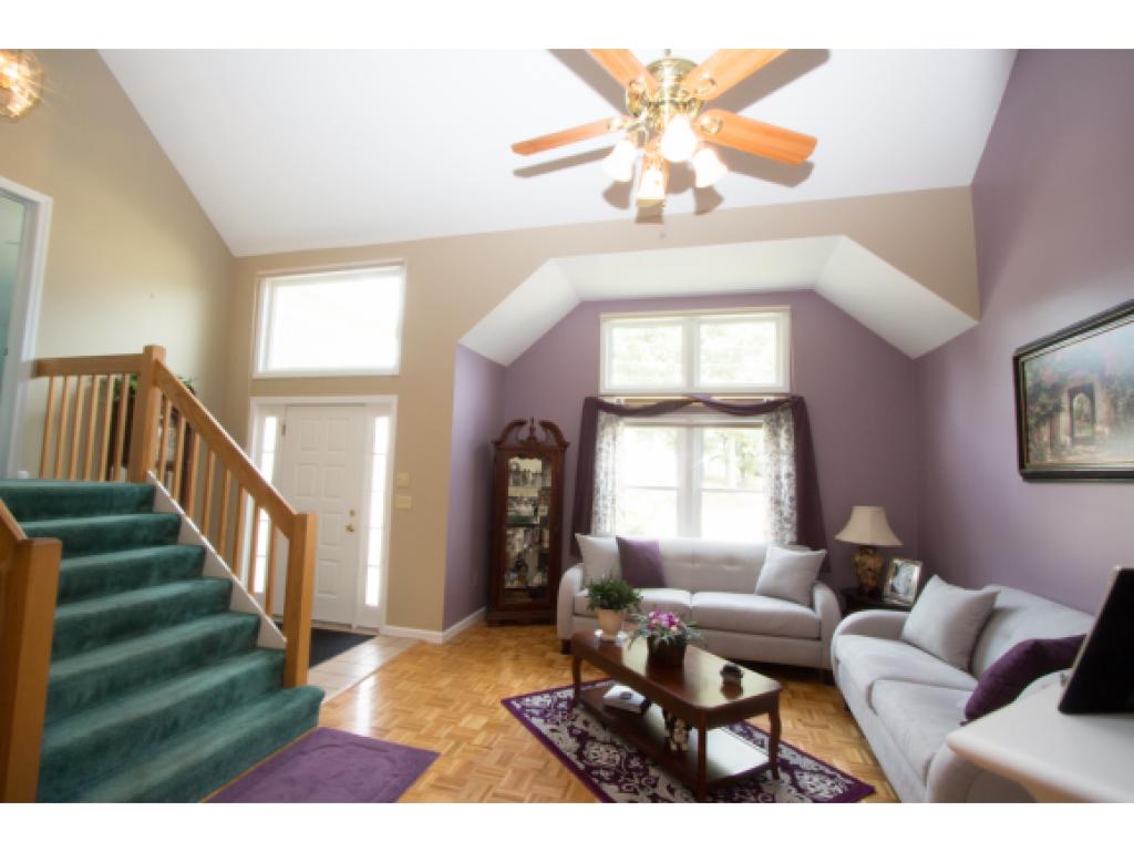 413 Elk Run Road, Unit 413 Hudson, NH 03051 - Photo 6 of 24