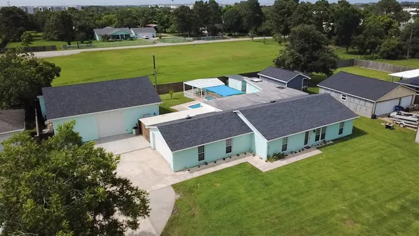 $725,000 | 1212 Delores Street, Kemah, TX 77565