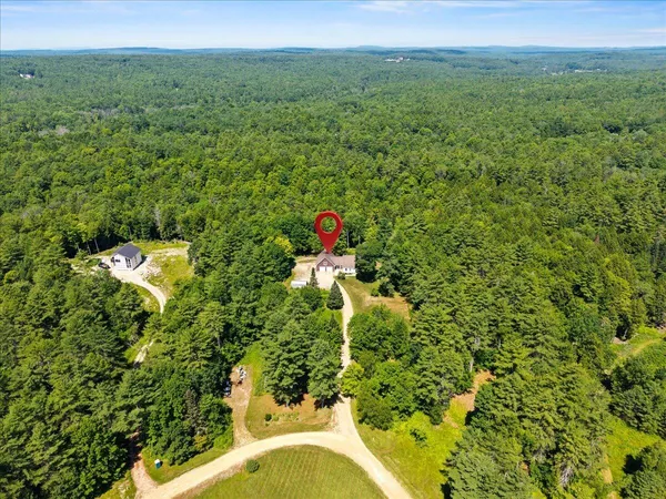 $799,999 | 85 Mill Ridge Road, North Yarmouth, ME 04097