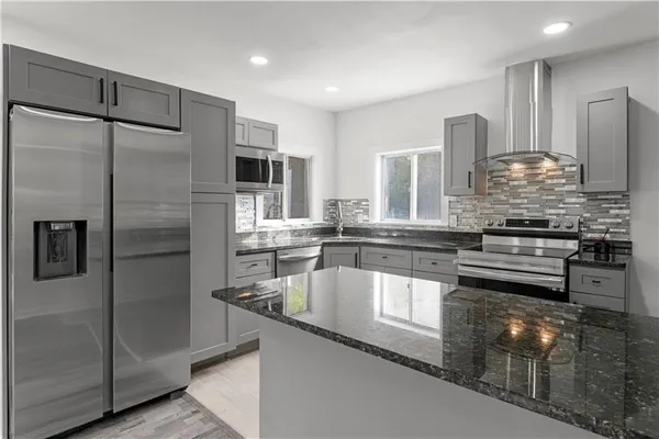 $215,000 | 5622 Moore Avenue, Verona, PA 15147