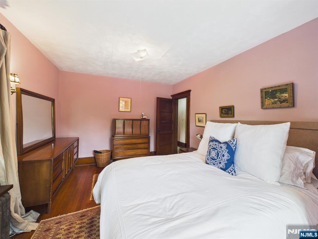 41 Randolph Place Ridgewood, NJ 07450 - Photo 20 of 29