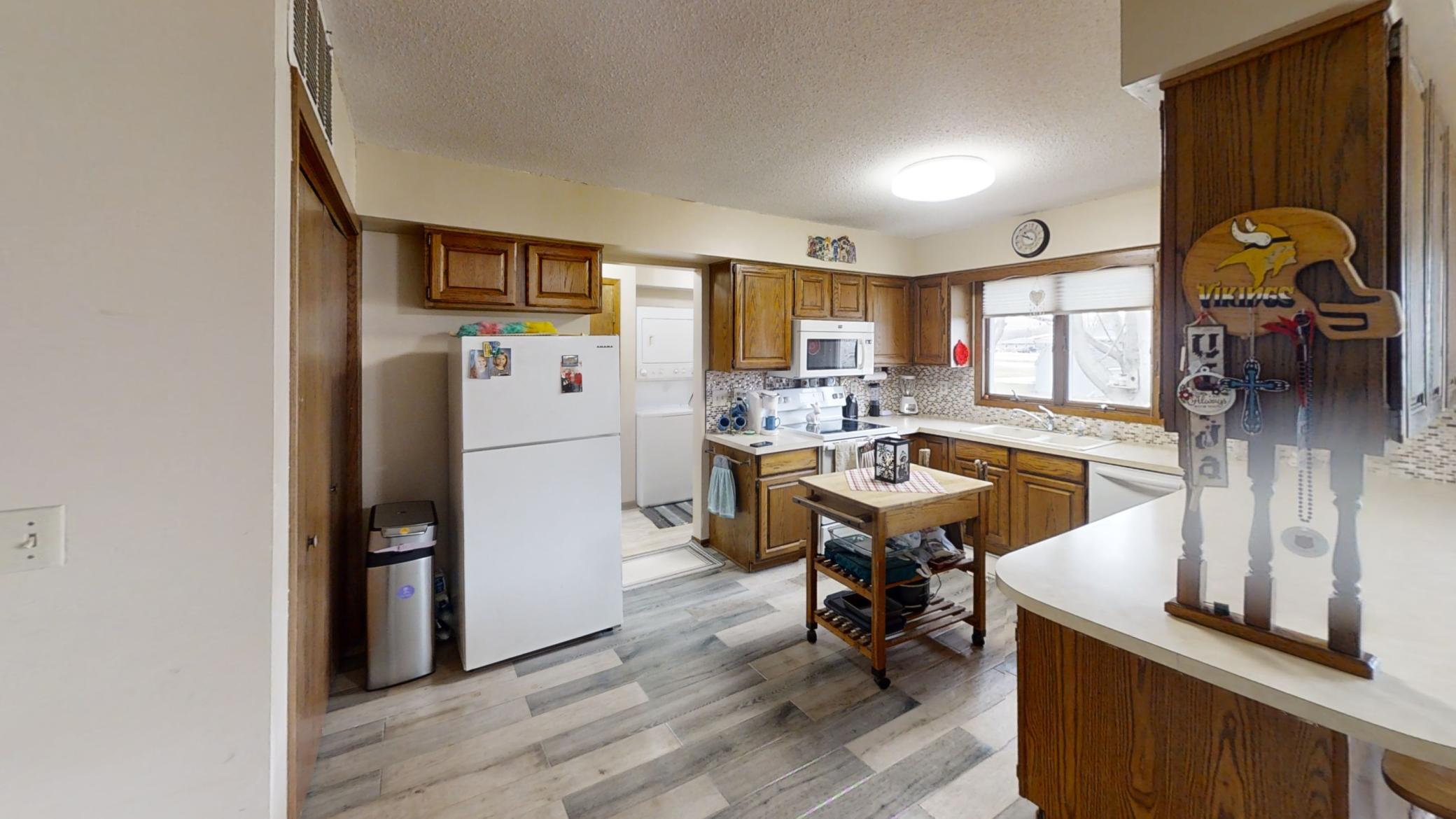 1412 Regency Lane Albert Lea, MN 56007 - Photo 11 of 24