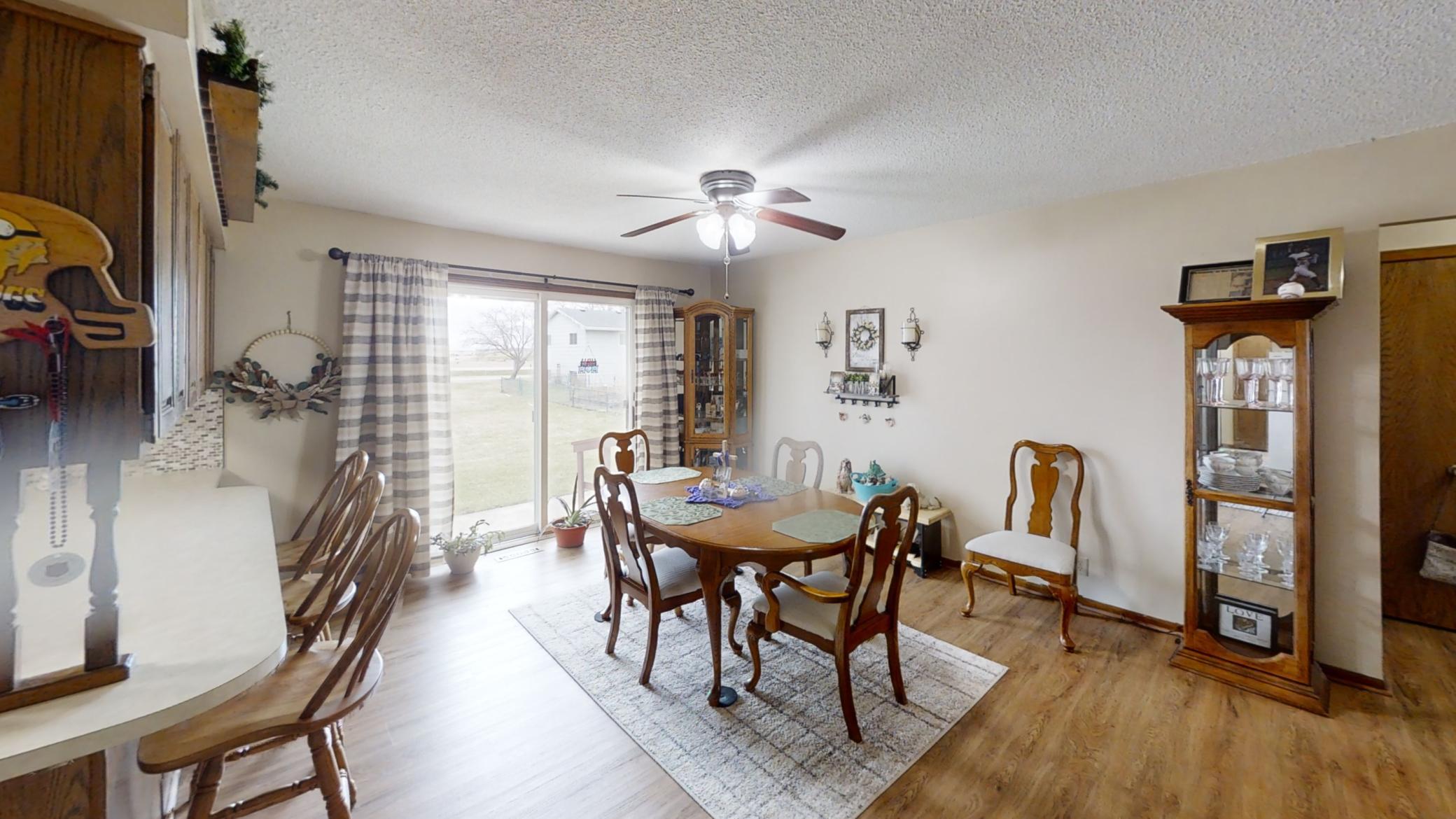 1412 Regency Lane Albert Lea, MN 56007 - Photo 7 of 24