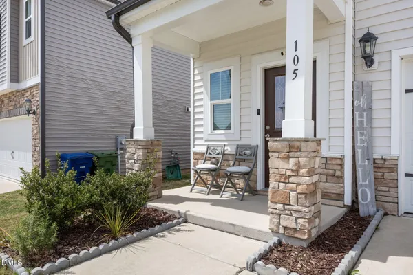 $2,100 | 105 Wilbur Lake Drive, Fuquay-Varina, NC 27526