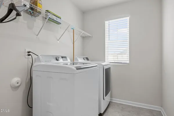 $2,100 | 105 Wilbur Lake Drive, Fuquay-Varina, NC 27526