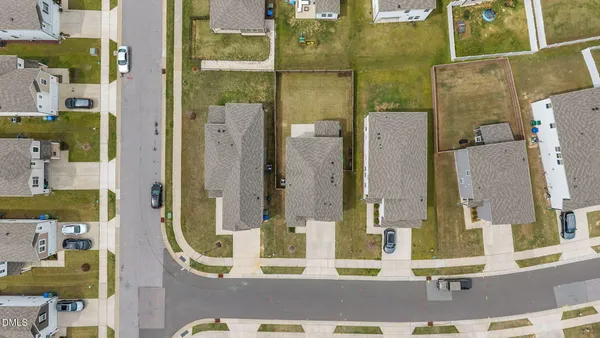 $2,100 | 105 Wilbur Lake Drive, Fuquay-Varina, NC 27526