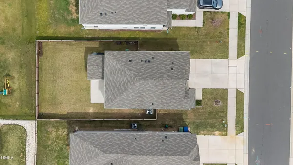 $2,100 | 105 Wilbur Lake Drive, Fuquay-Varina, NC 27526