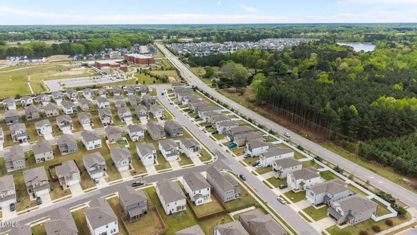 $2,100 | 105 Wilbur Lake Drive, Fuquay-Varina, NC 27526