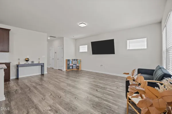 $2,100 | 105 Wilbur Lake Drive, Fuquay-Varina, NC 27526