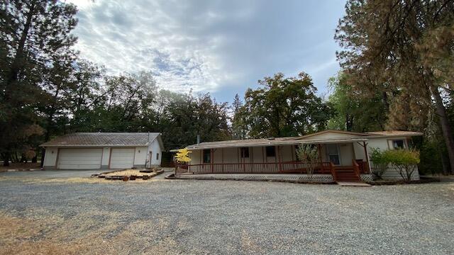 1740 Summit Loop Grants Pass, OR 97527 - Photo 32 of 39 FRONT WITH GARAGE