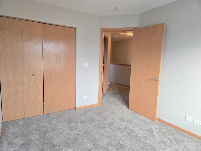 $2,200 | 552 Richard Brown Boulevard, Volo, IL 60073