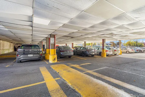 $260,000 | 20 Wendell Street, Unit 39C, Hempstead, NY 11550