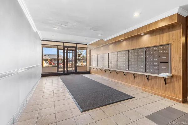 $260,000 | 20 Wendell Street, Unit 39C, Hempstead, NY 11550