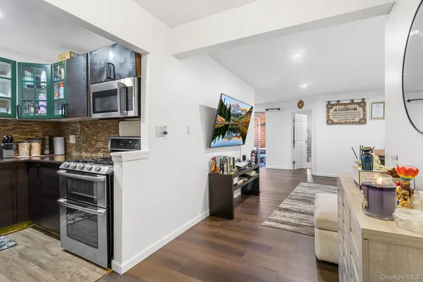 $260,000 | 20 Wendell Street, Unit 39C, Hempstead, NY 11550