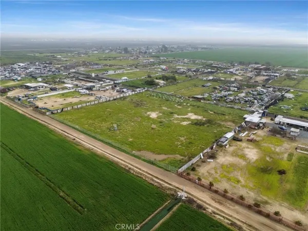 a view of an ocean view