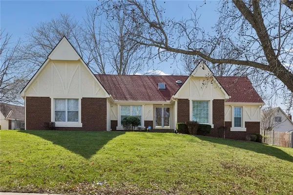 $439,950 | 11733 West 109th Circle, Overland Park, KS 66210