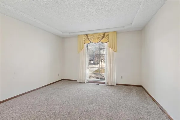 $439,950 | 11733 West 109th Circle, Overland Park, KS 66210