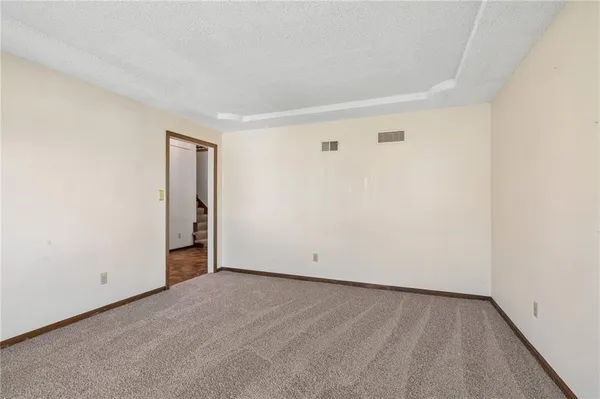 $439,950 | 11733 West 109th Circle, Overland Park, KS 66210