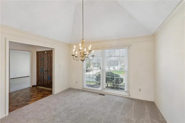 $439,950 | 11733 West 109th Circle, Overland Park, KS 66210