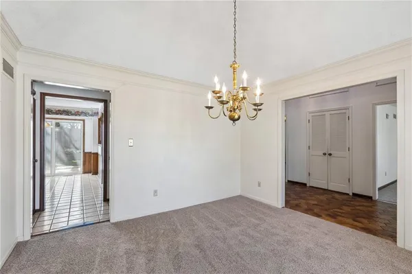 $439,950 | 11733 West 109th Circle, Overland Park, KS 66210