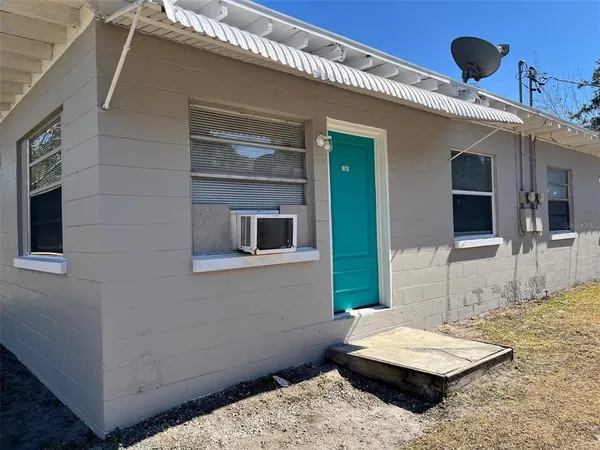 $992 | 1341 Winnifred Street, Orlando, FL 32805