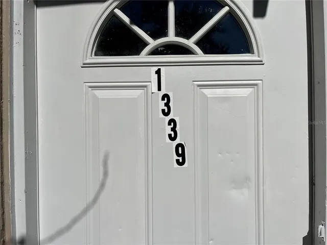 a close view of utility and utility room