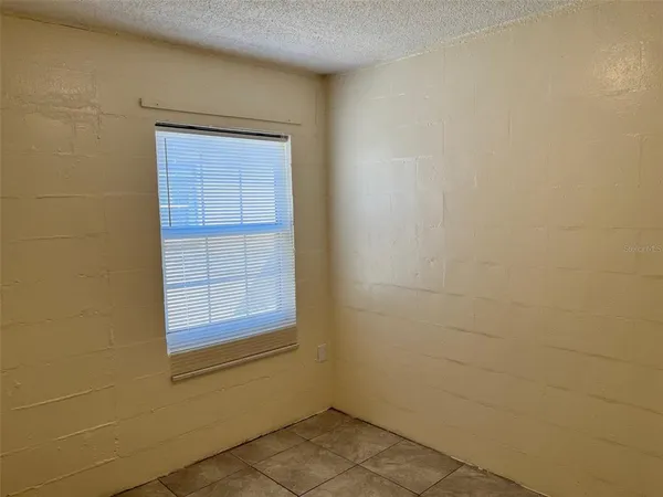 $992 | 1341 Winnifred Street, Orlando, FL 32805