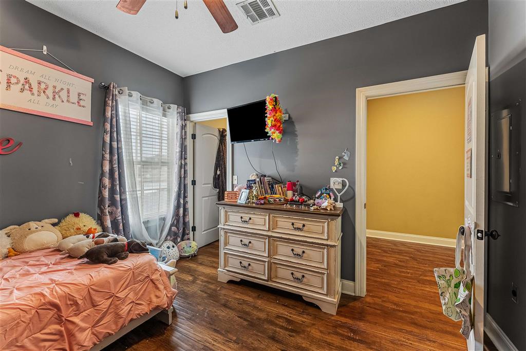 5017 South Prien Lake Road, Unit 3 Lake Charles, LA 70605 - Photo 12 of 20