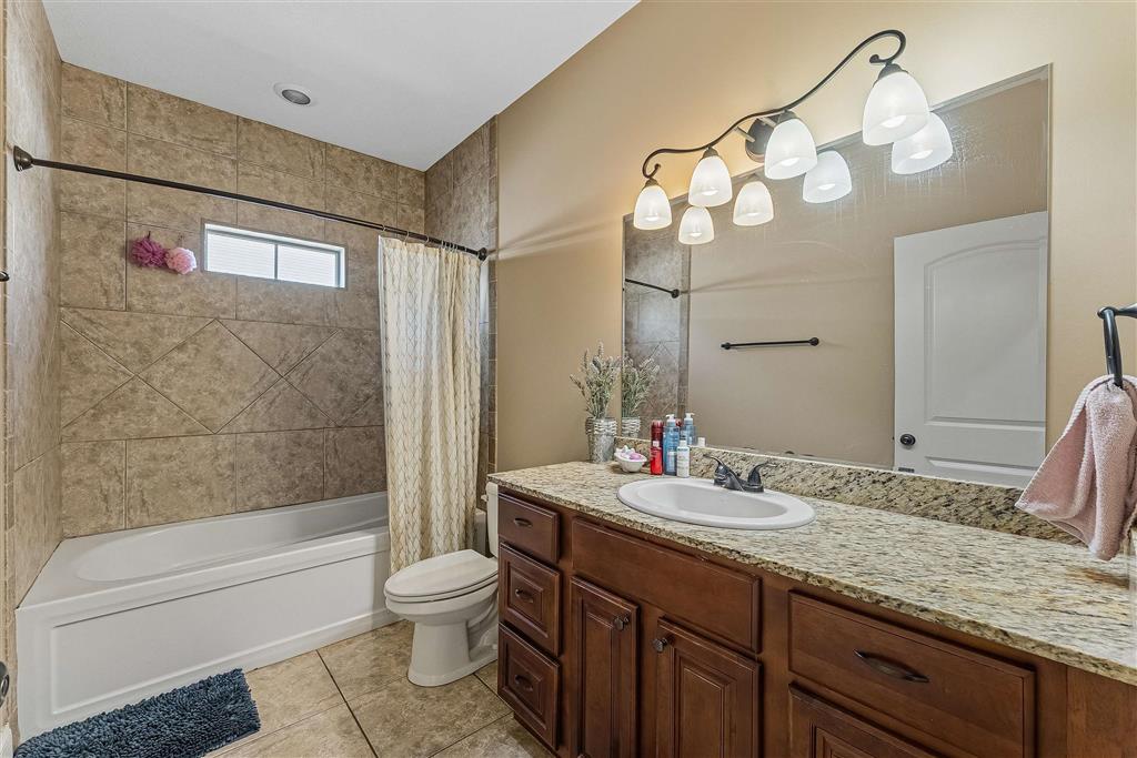 5017 South Prien Lake Road, Unit 3 Lake Charles, LA 70605 - Photo 13 of 20