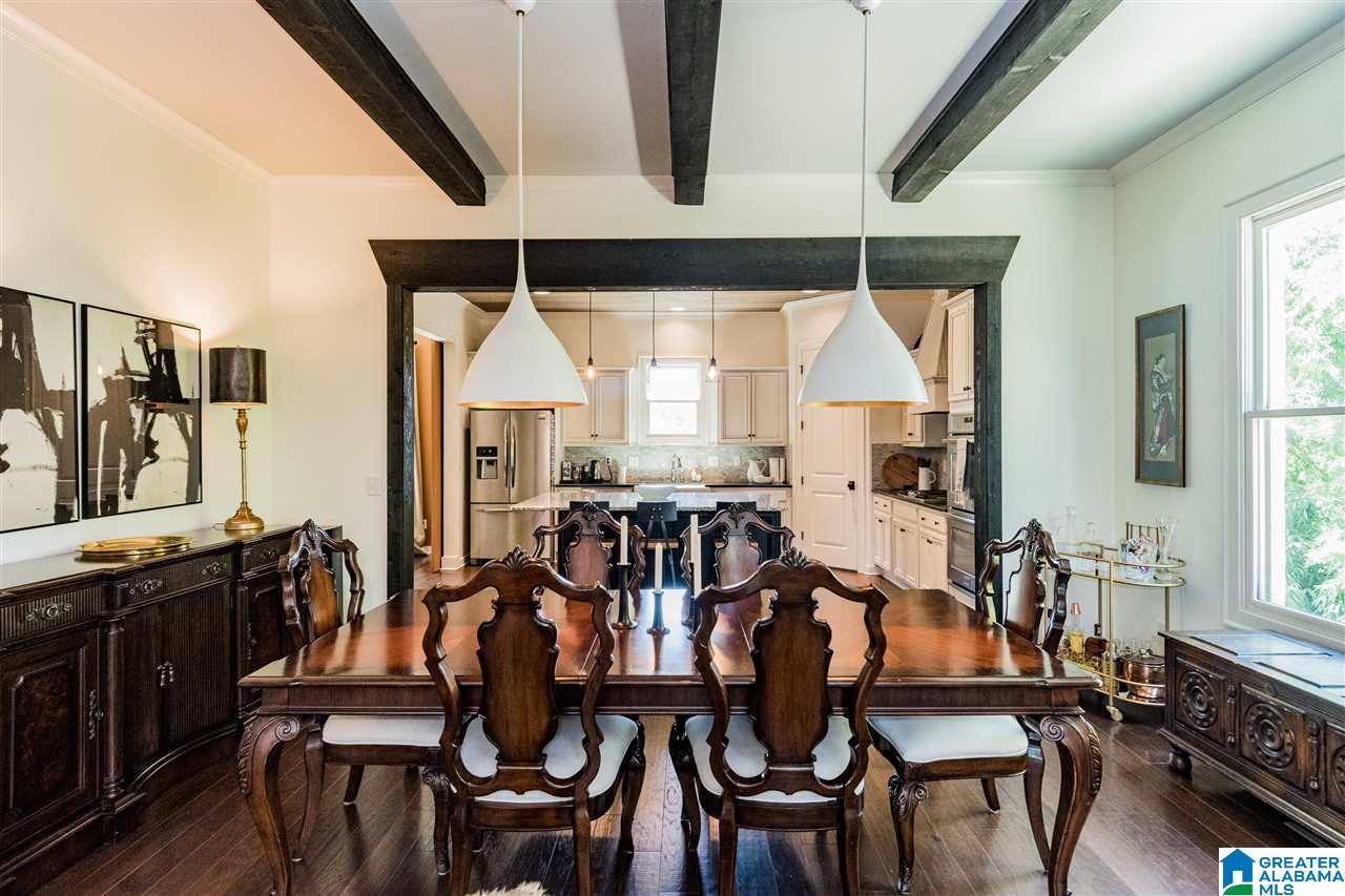 1447 Ridge Road Birmingham, AL 35209 - Photo 7 of 36