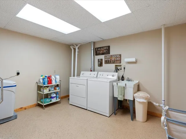 $849,900 | 6040 South Thunder Lake Drive Northeast, Remer, MN 56672