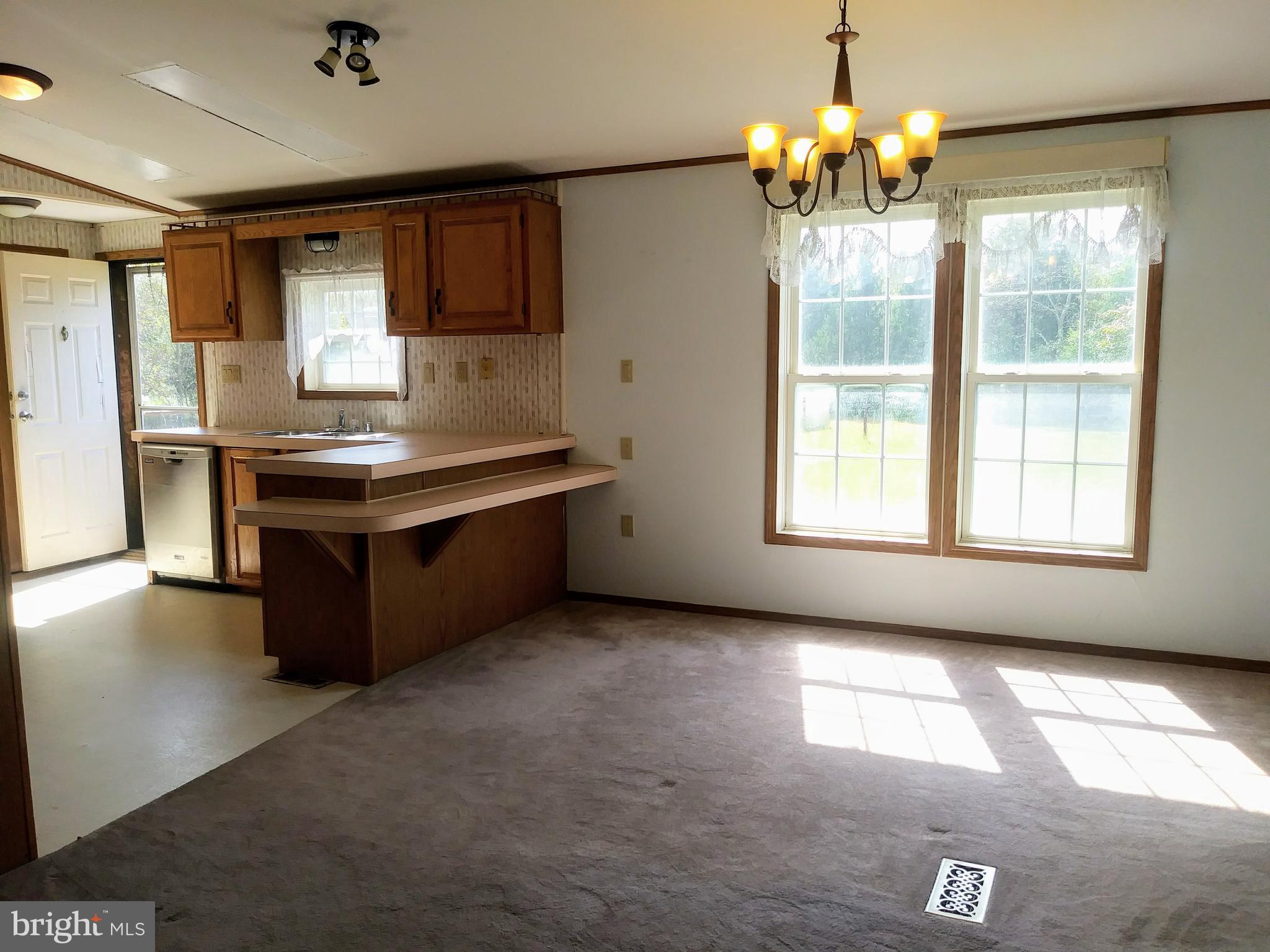425 Ferrell Road Mullica Hill, NJ 08062 - Photo 3 of 13 Dining area + breakfast bar