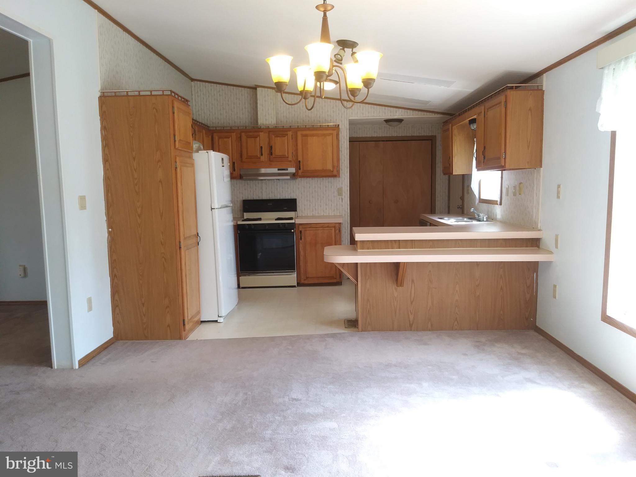 425 Ferrell Road Mullica Hill, NJ 08062 - Photo 4 of 13 Dining room view into kitchen