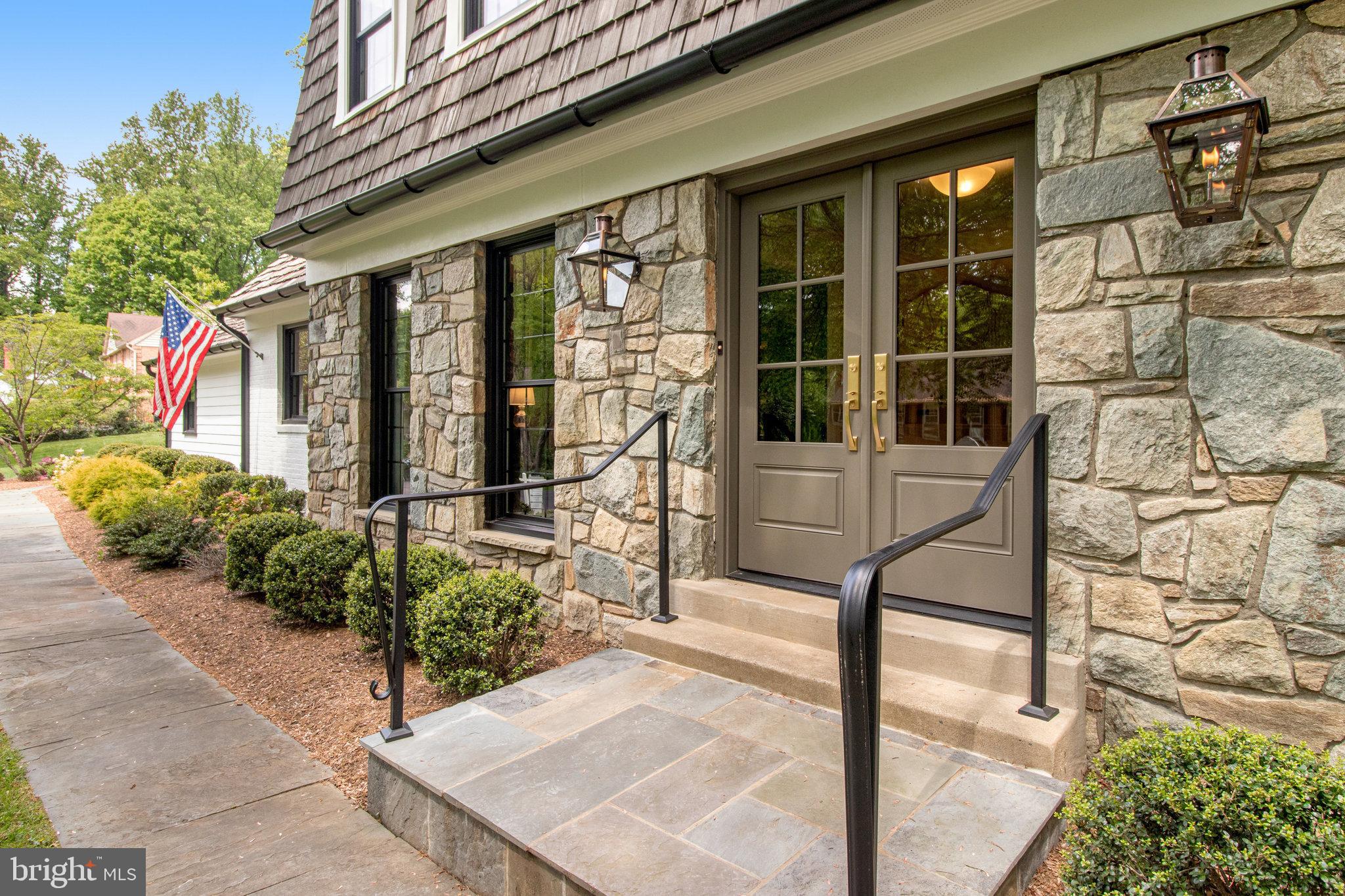 7722 Crossover Drive McLean, VA 22102 - Photo 13 of 68