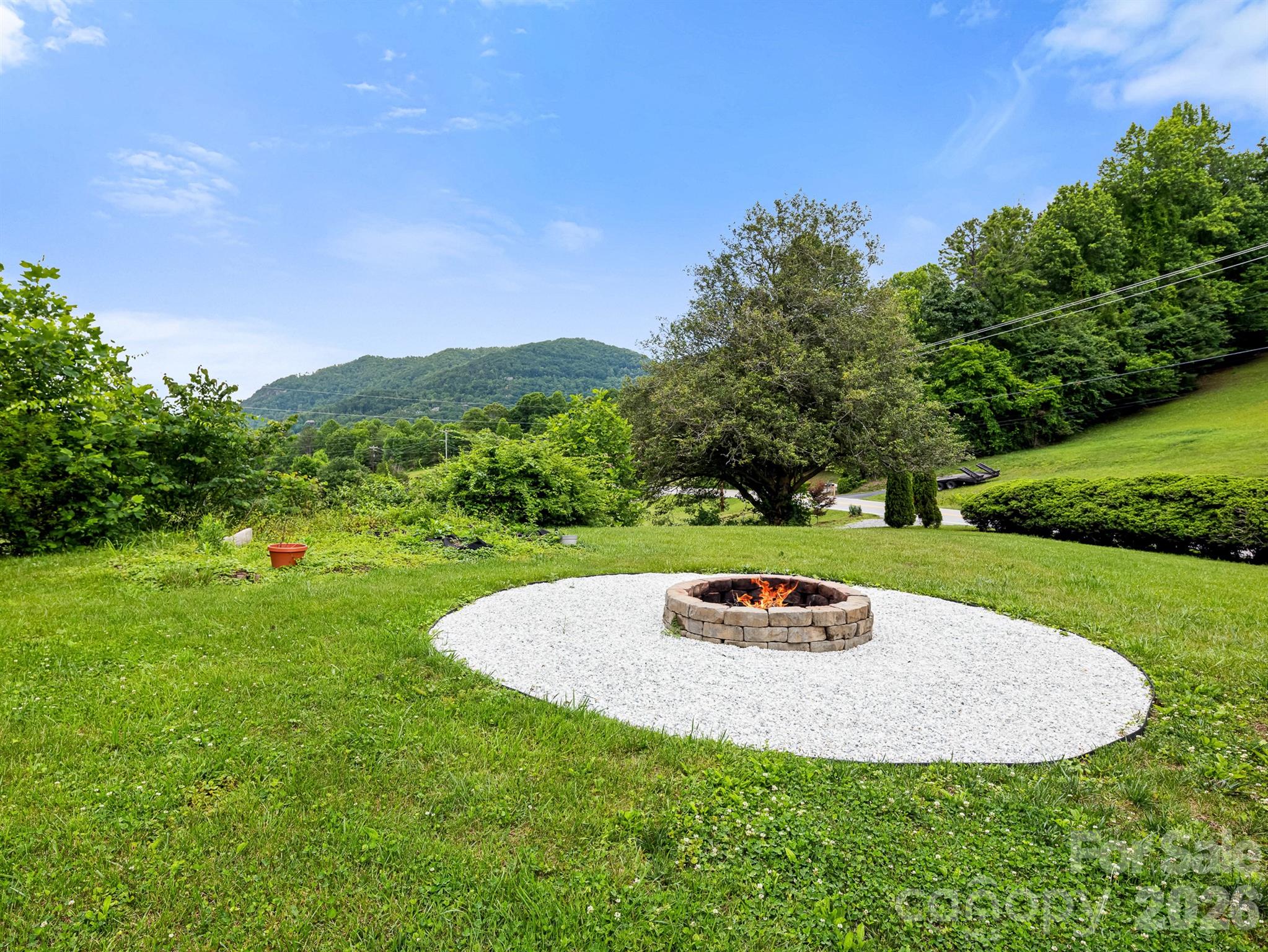205 Old Fort Road Fairview, NC 28730 - Photo 2 of 22