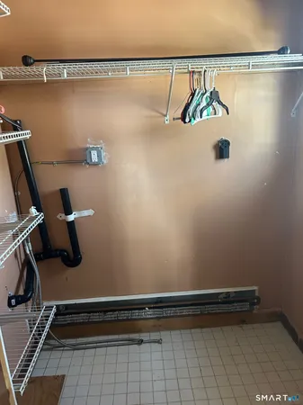 $2,000 | 82-84 Glendale Avenue, Hartford, CT 06106