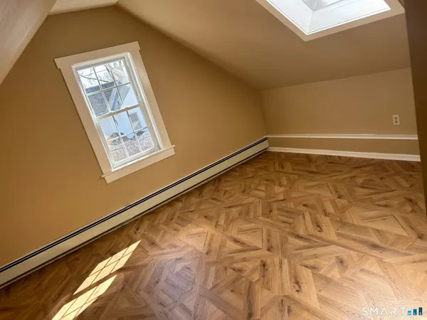 $2,000 | 82-84 Glendale Avenue, Hartford, CT 06106