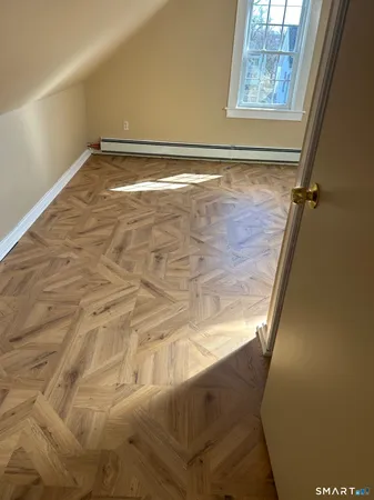 $2,000 | 82-84 Glendale Avenue, Hartford, CT 06106