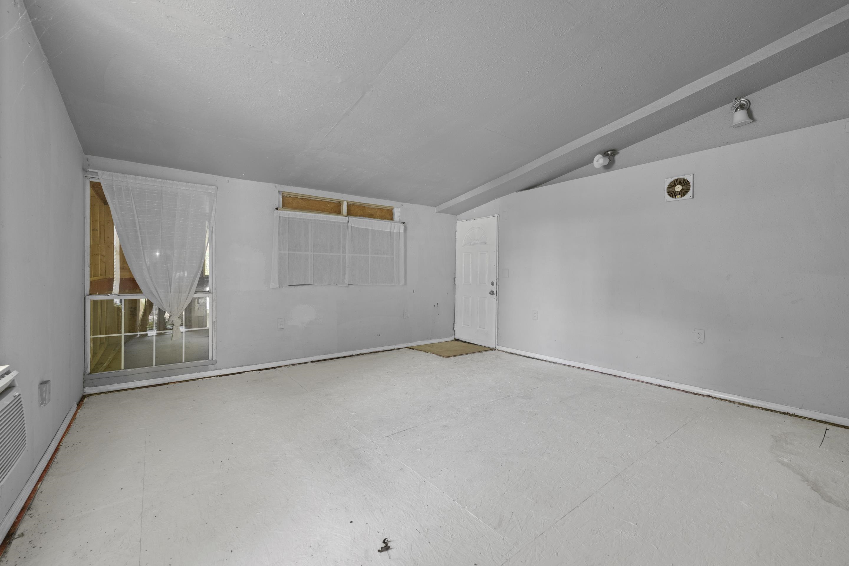 3066 Redbud Road Memphis, TN 38109 - Photo 16 of 29