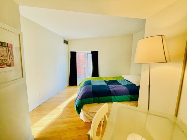 19 Wiget Street, Unit 202 Boston, MA 02113 - Photo 14 of 21
