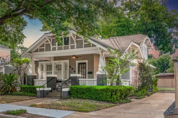 $3,475 | 808 Woodrow Street, Houston, TX 77006