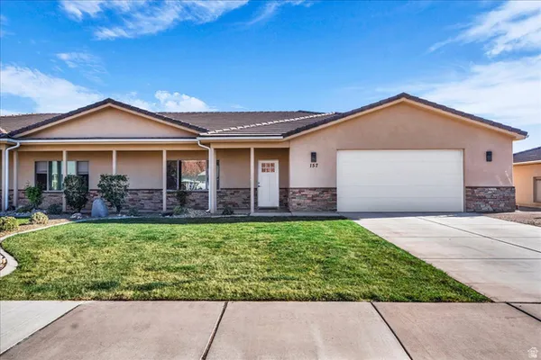 $385,000 | 157 West 200 South, Ivins, UT 84738