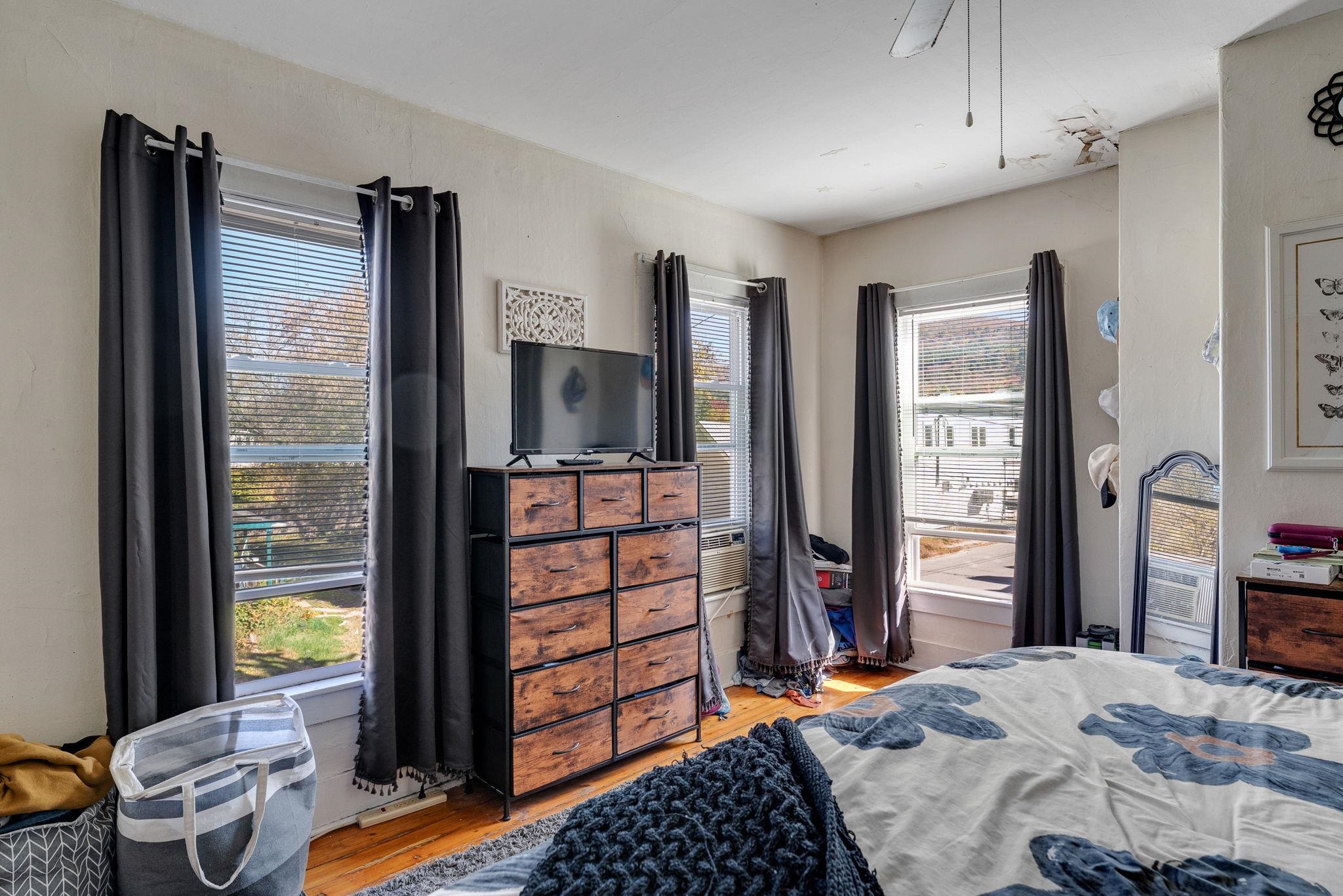 275 Wall Street Northfield, VT 05663 - Photo 24 of 50