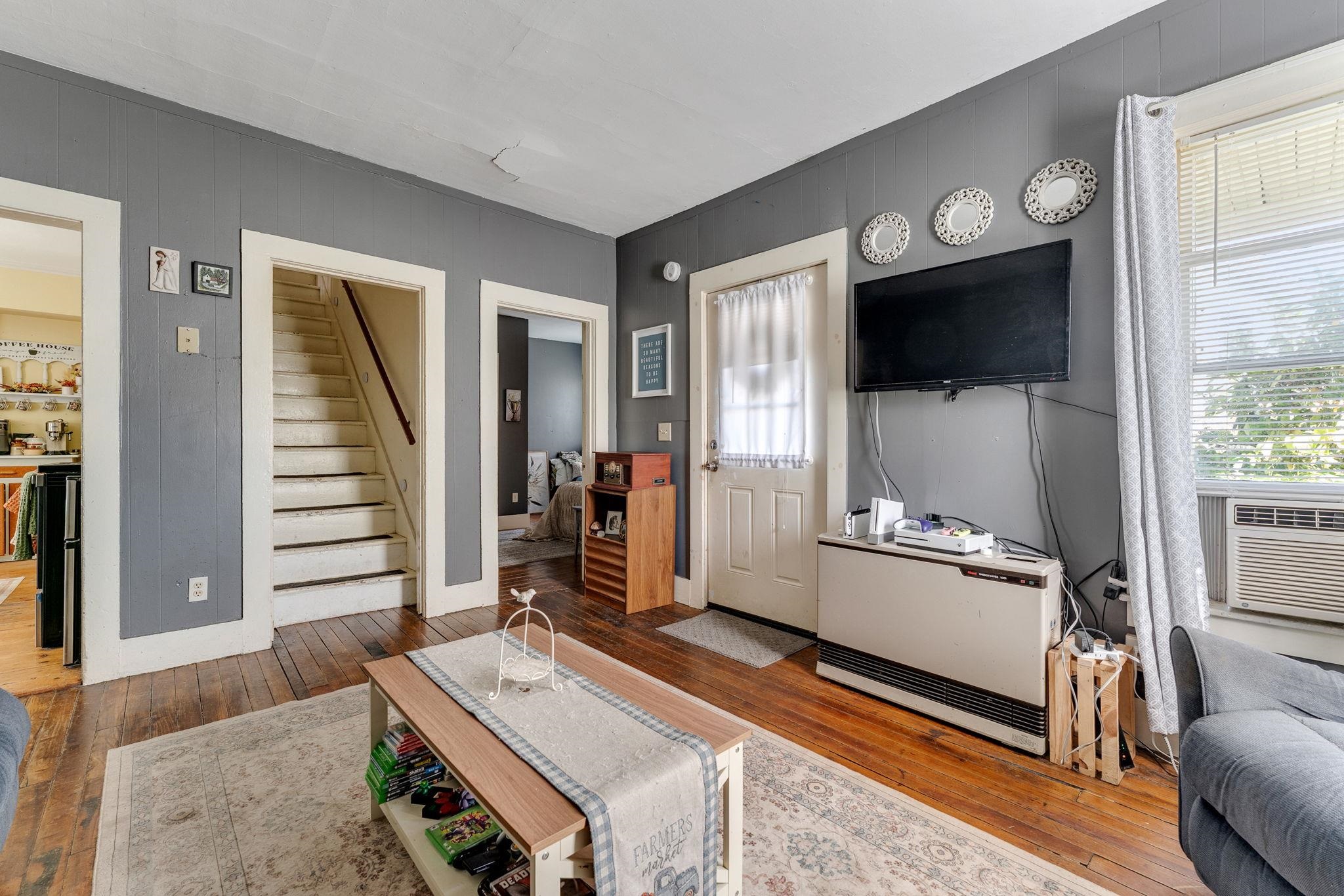 275 Wall Street Northfield, VT 05663 - Photo 9 of 50