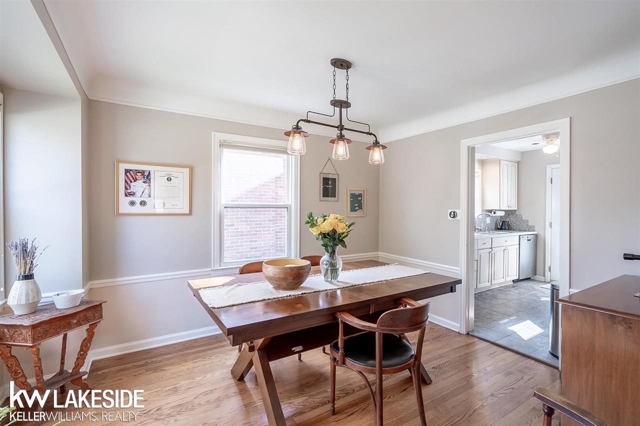 435 Madison Street Grosse Pointe, MI 48236 - Photo 9 of 39 Dining Room