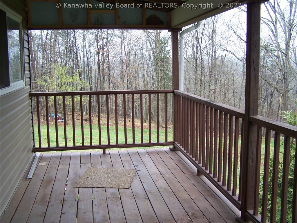 4818 Barton Chapel Road Fraziers Bottom, WV 25082 - Photo 4 of 11 Gallery Image 4